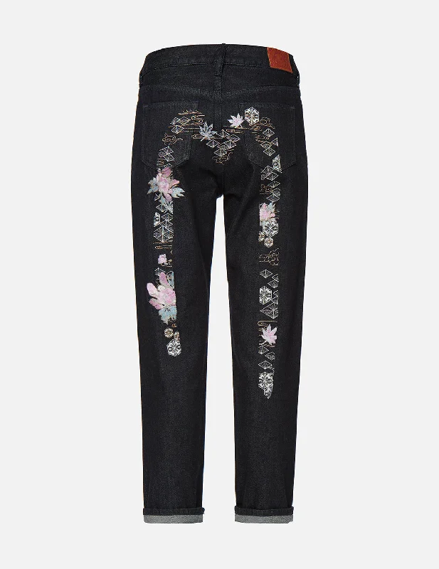 Branded Jeans for Quality -Brocade and Floral-pattern Daicock Embroidery Relax-Cut Jeans