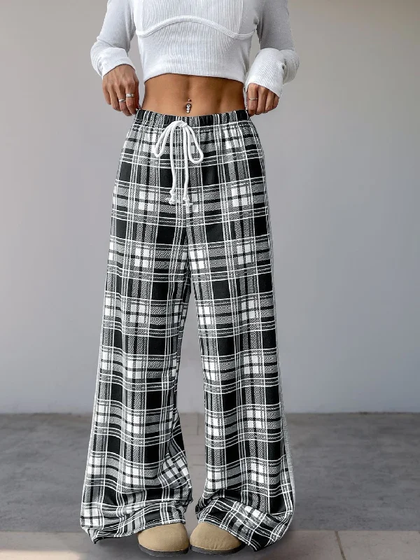 Stretchy yoga pants for flexible workout sessions -Perfee Drawstring Plaid Wide Leg Pants