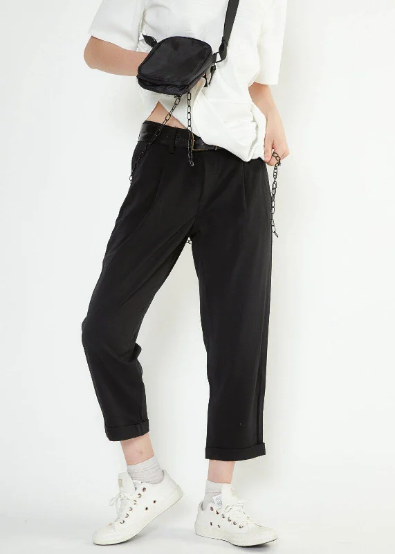 High-waisted skinny pants for trendy women’s fashion -Konus Men's Cropped Pleated Pants in Black