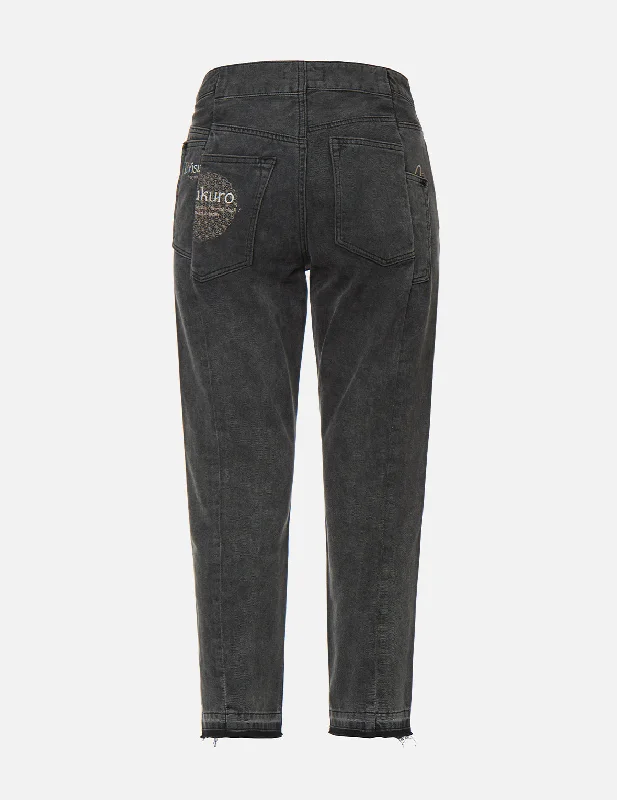 Straight Jeans for Classic Style -Reworked Panel Embroidered Relax Jeans