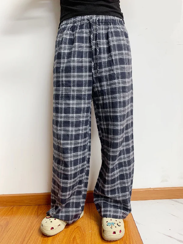 Camouflage cargo pants for hunting trip needs -Plaid Drawstring Wide Leg Pants