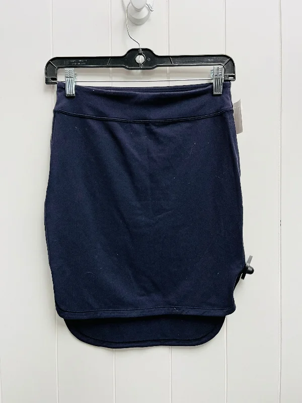 Cute mini skirts for fun party nights -Blue Skirt Mini & Short Lululemon, Size 4