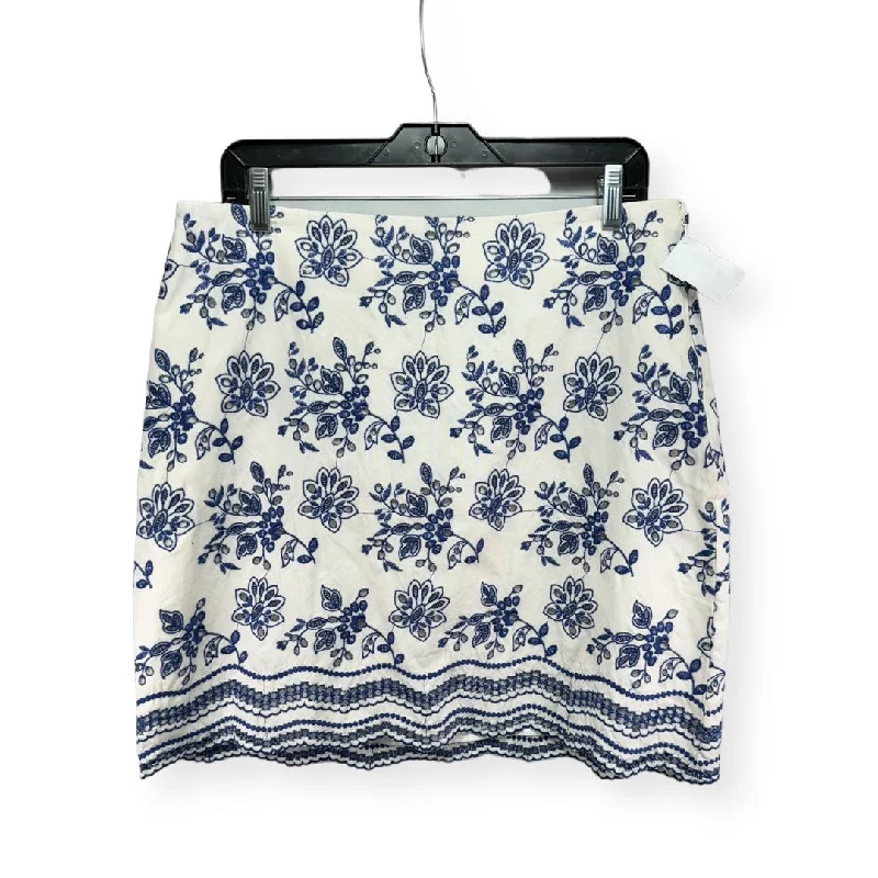 Vintage skirts with classic floral prints -Blue & White Skirt Mini & Short Loft, Size 10