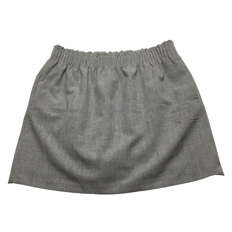 Stretch skirts for curvy figure flattery -Grey Skirt Mini & Short J. Crew, Size 12