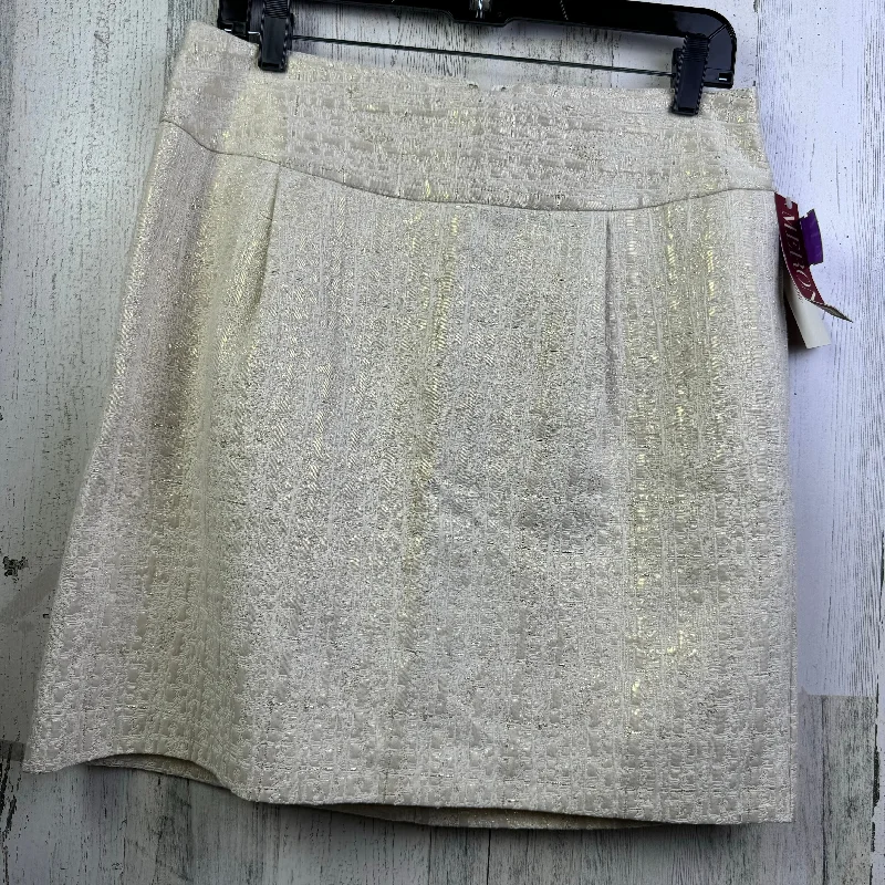 Trendy leather skirts for edgy modern looks -Cream Skirt Mini & Short Merona, Size 8