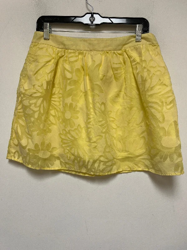 A-line mini skirts for fun flirty looks -Yellow Skirt Mini & Short Lilly Pulitzer, Size 10