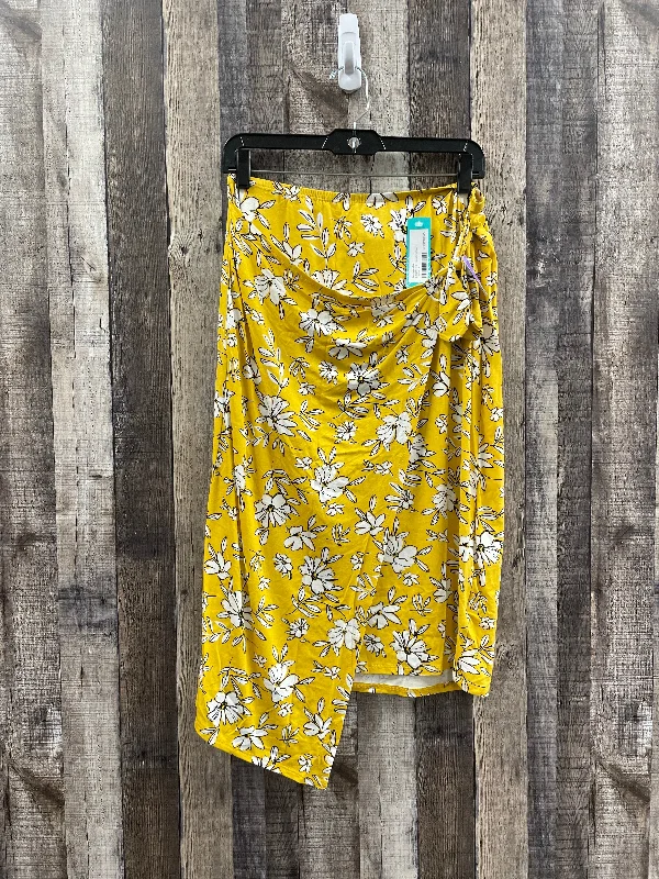 Designer skirts with premium fabric finish -Yellow Skirt Mini & Short Loveappella, Size L