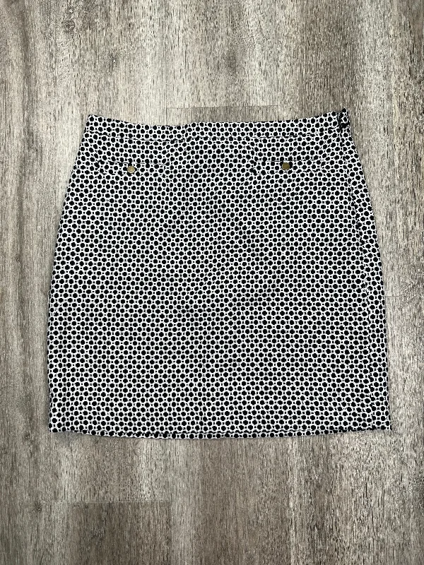 Lightweight cotton skirts for summer ease -Black & White Skirt Mini & Short Loft, Size M